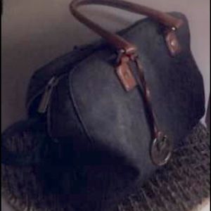 Beautiful Michael Kohr handbag